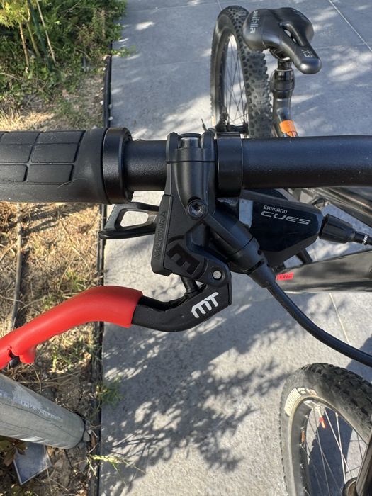 Bicicleta mtb focus thron 6.8 full suspension