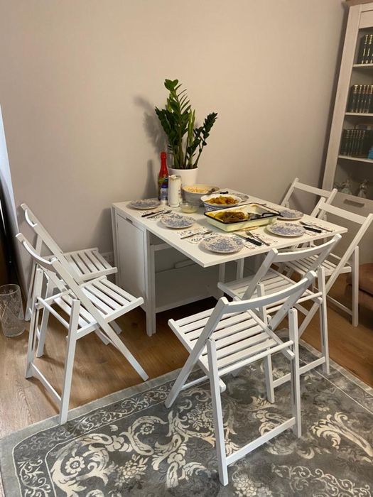 masa plianta + 4 sau 6 scaune ( mese pliante )