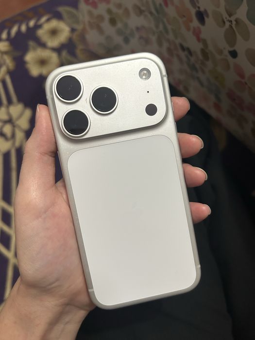 Iphone 17 pro сатылады