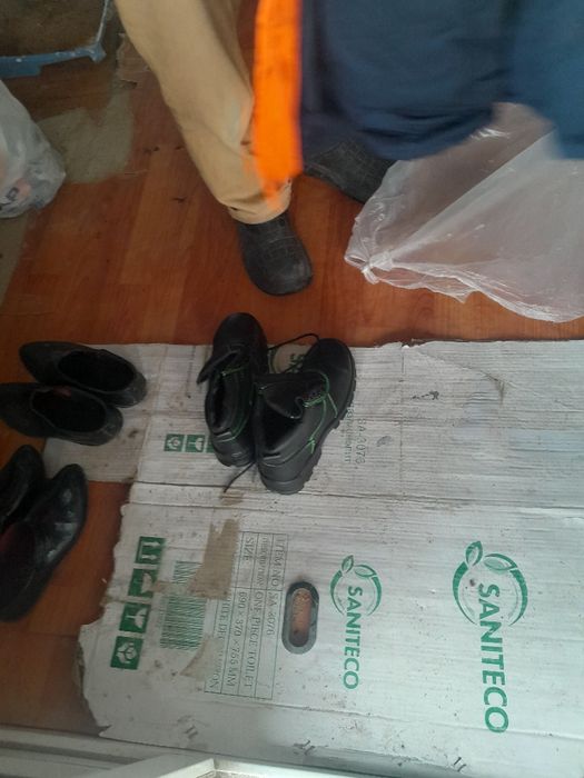 Одежда спецовка обувь