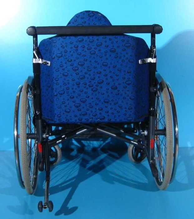 Scaun cu rotile din aluminiu Otto Bock Avantgarde XXL2/ sezut 60 cm