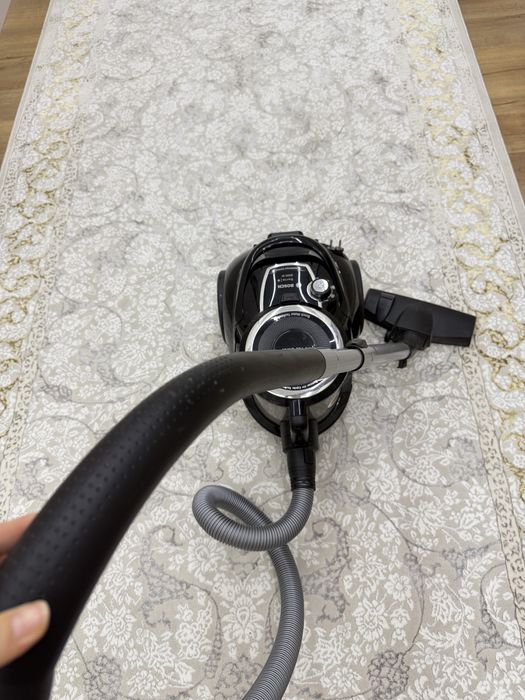 Продам пылесос BOSH