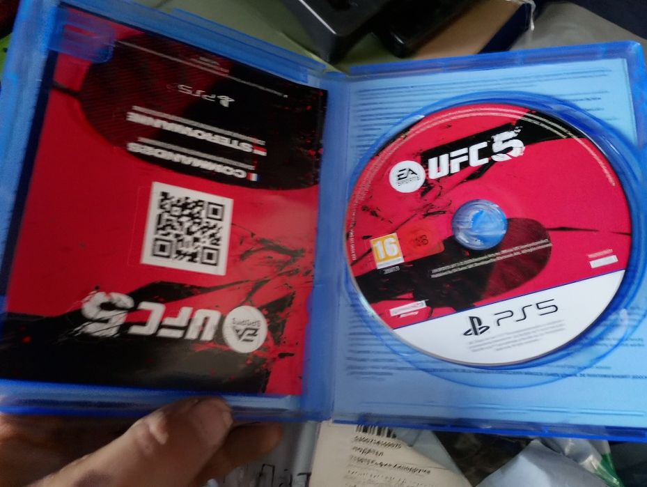 UFC 5 за PS 5 много добро състояние