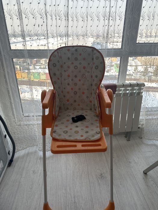 Стул для кормления