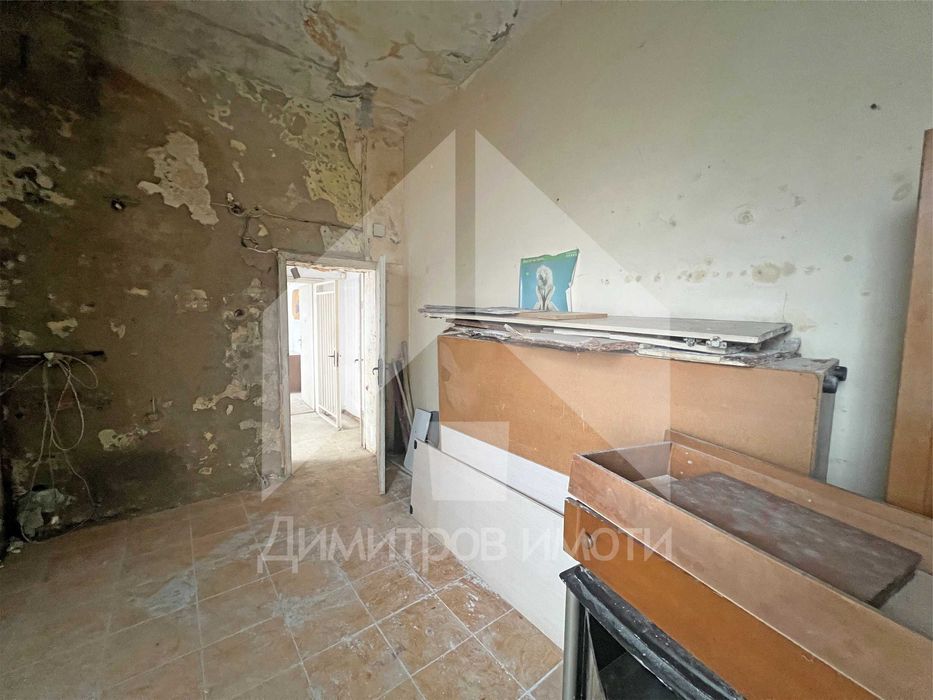 Продава се Магазин в Нови пазар - 37 кв.м за 676 €/кв.м - Снимка #11