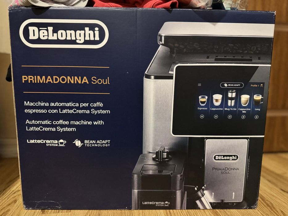 Кофемашина DeLonghi ECAM610.74.MB (Италия)