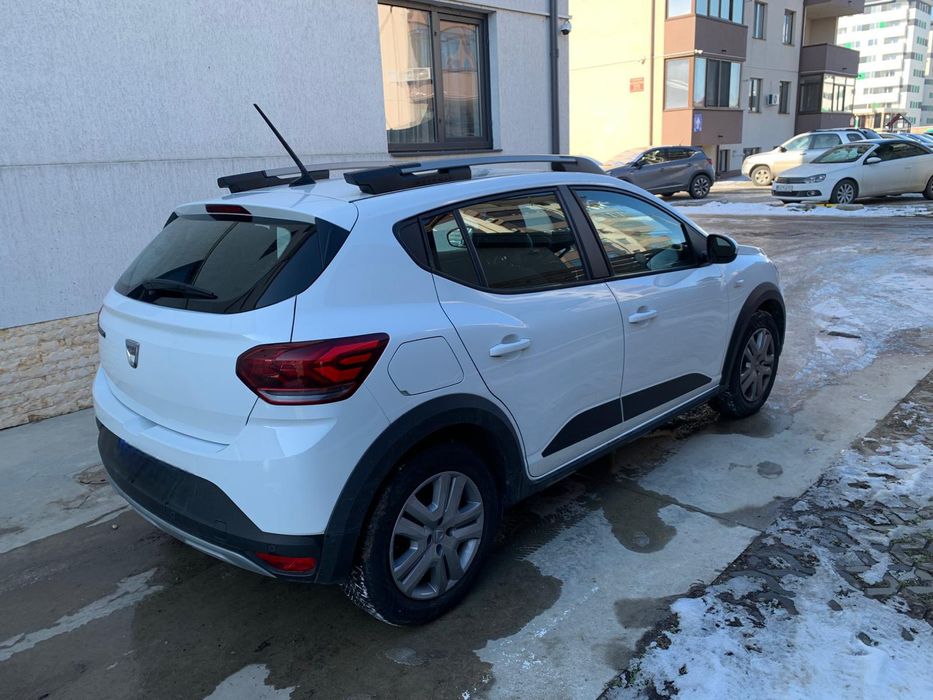 Dacia sandero stepway Automat TCE 90 CVT avariat 46000km 05.2022