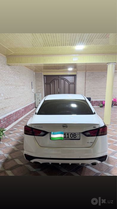 Nissan Altima 2.0
