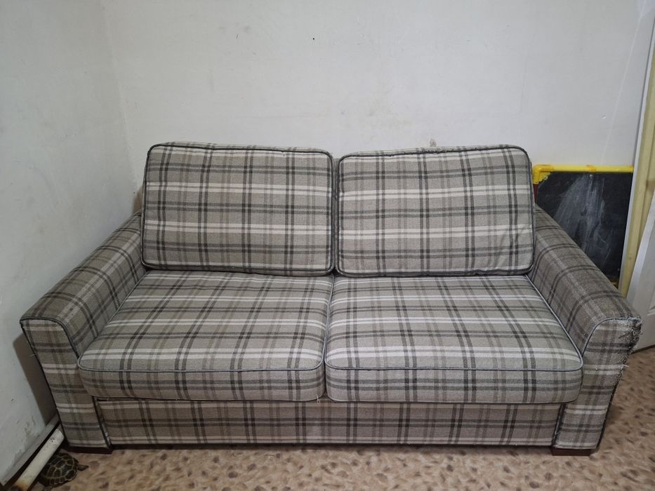 Продам диван б/у