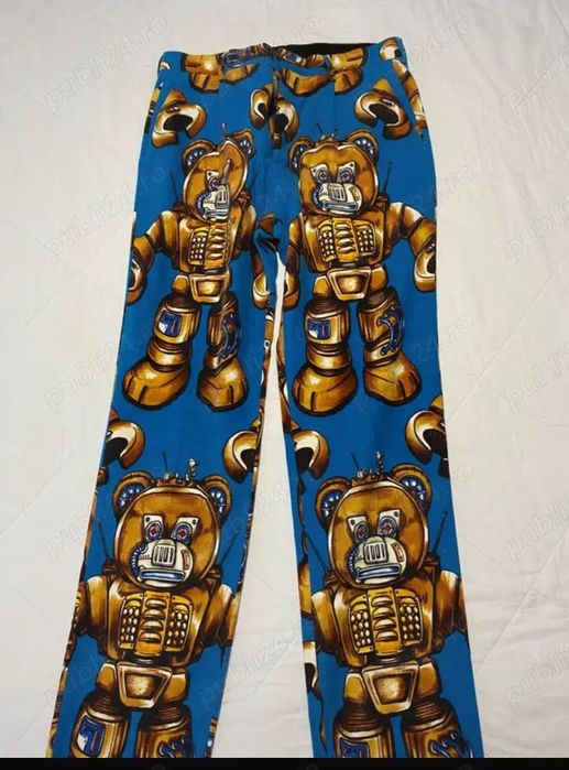 Vând Pantaloni noi fără etichetă