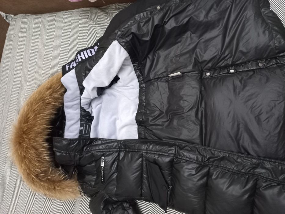 Продам детский пуховик на мальчика