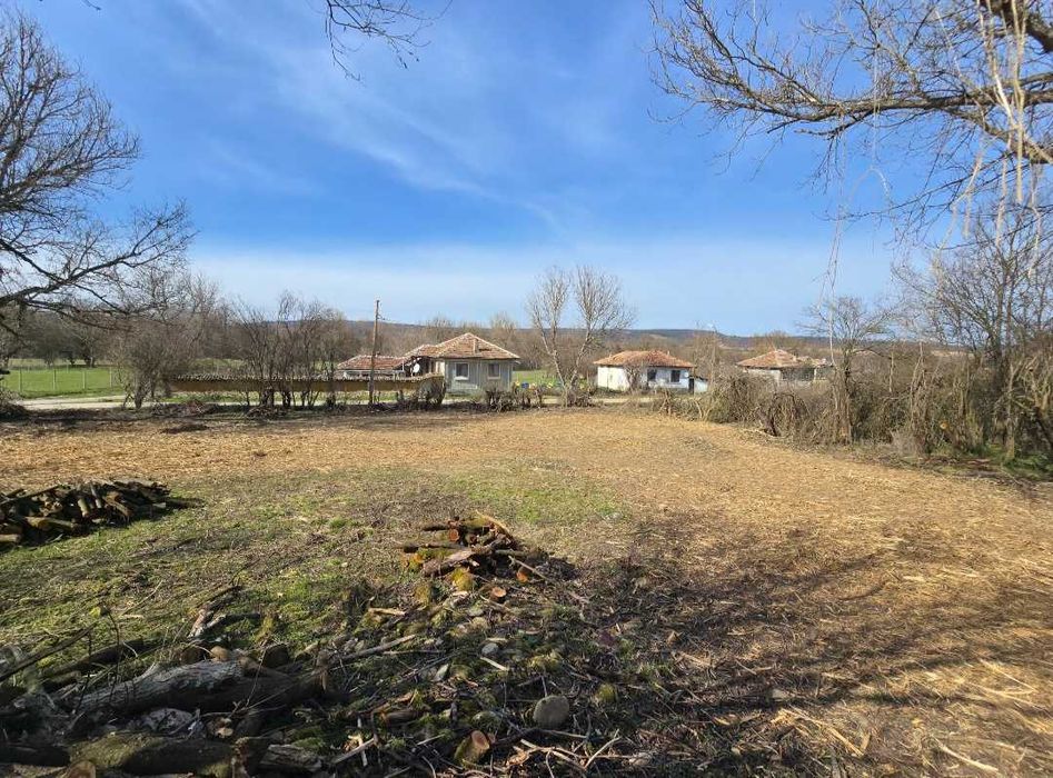 Продава се Парцел в с. Къпиново, Област Велико Търново - 900 кв.м за 12 €/кв.м - Снимка #1