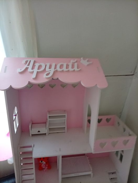 Кукольный домик б/у