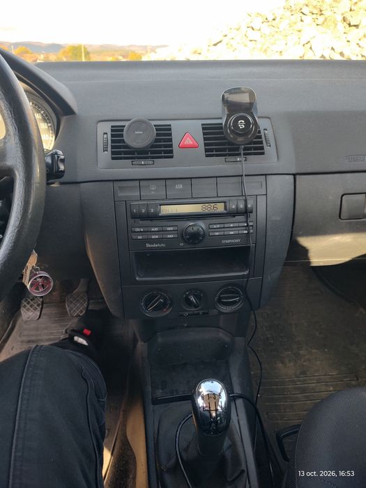 SKODA Fabia 2003 — imagine 2