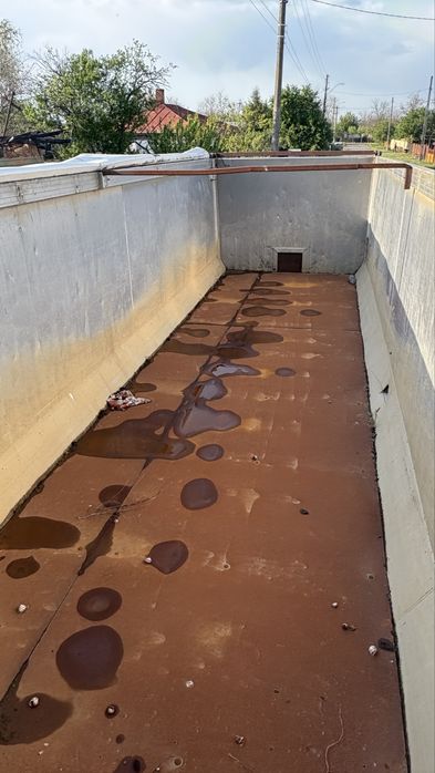 Vand sau inchiriez bena cereale/piatra