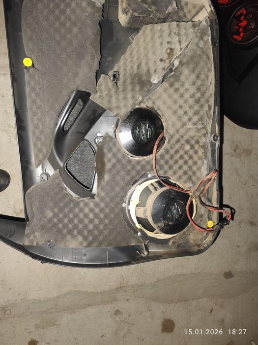 Продам сабвуфер и динамики