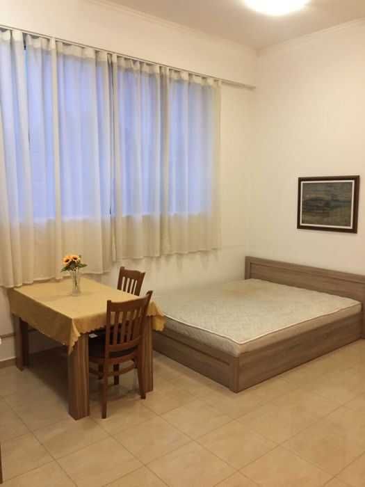 Едностаен апартамент в Остромила