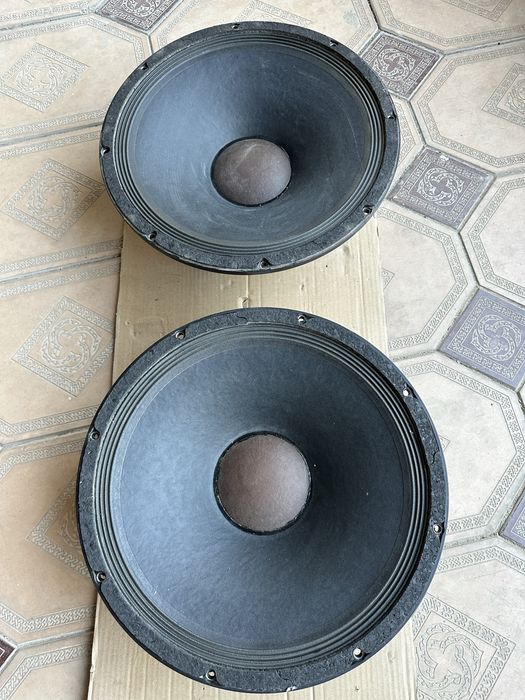 Фирменые динамики Peavey
