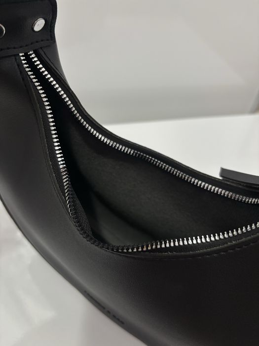 Сумка черная через плечо