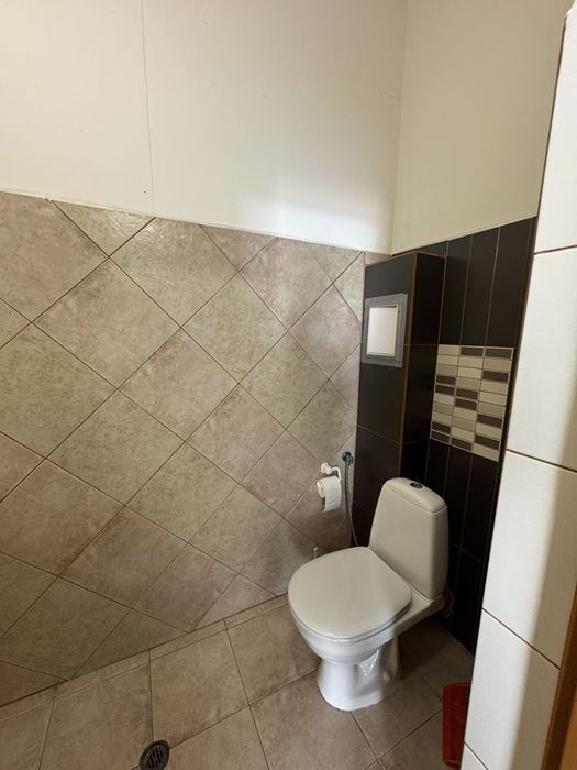 Магазин с бизнес локация с потенциал!