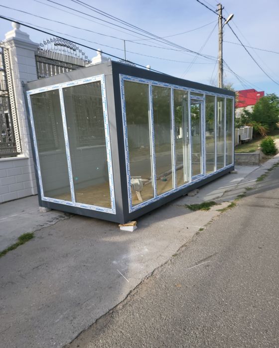 Vând containere modulare