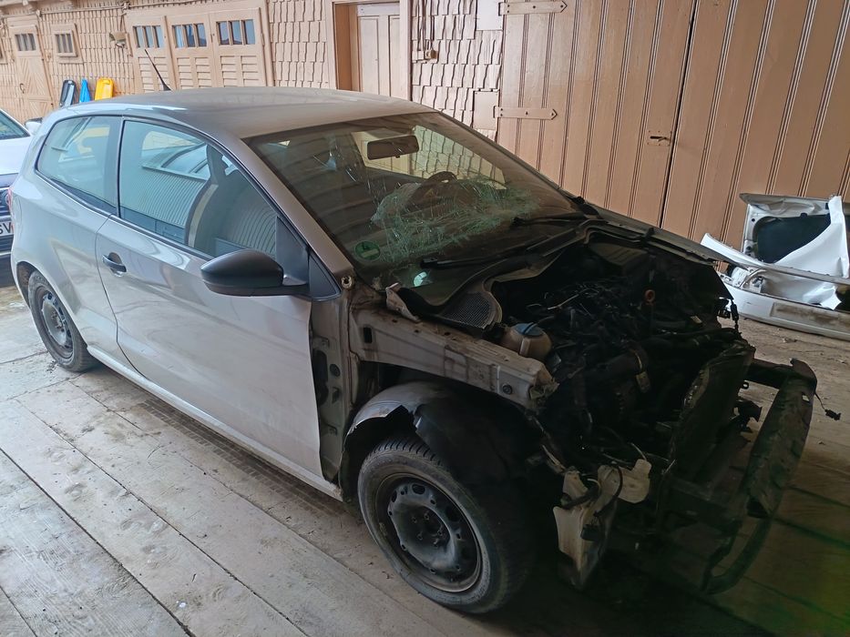 VW POLO 6r Coupe 1.2 diesel 2012