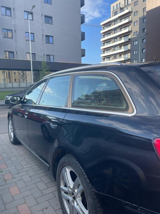 AUDI A6 Avant 2010 — imagine 5
