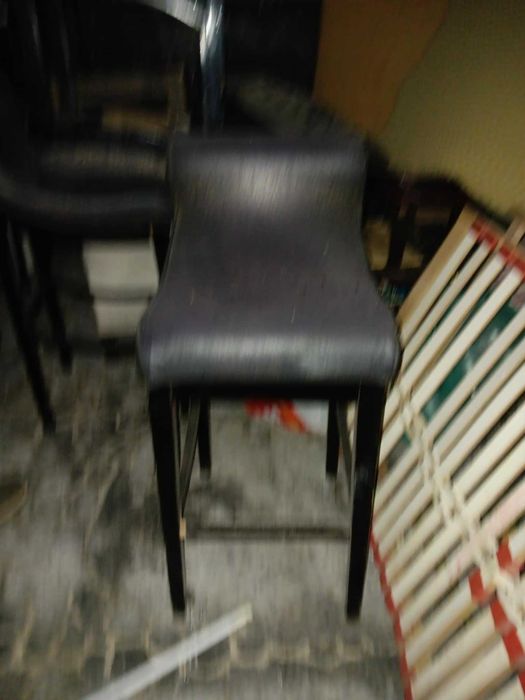 13 бар стола черни