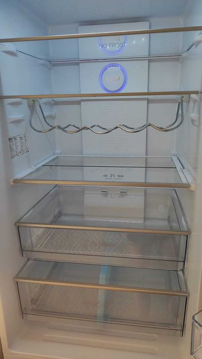 Холодильник Haier