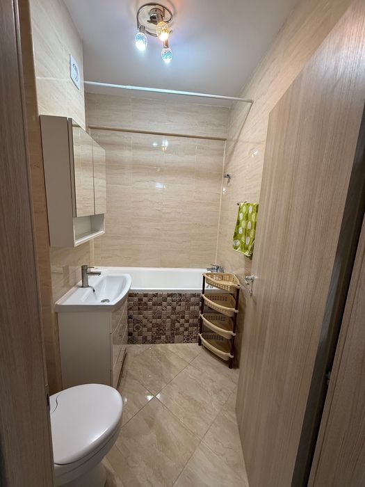 Inchiriez apartament 2 camere