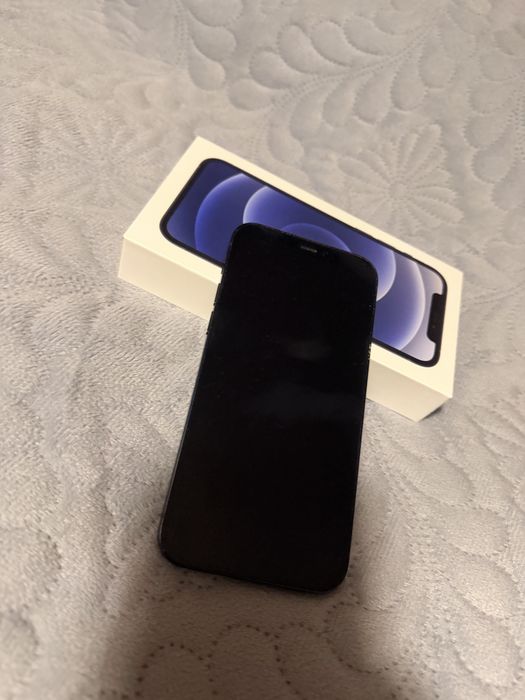 Iphone 12 64gb cu huse gratis