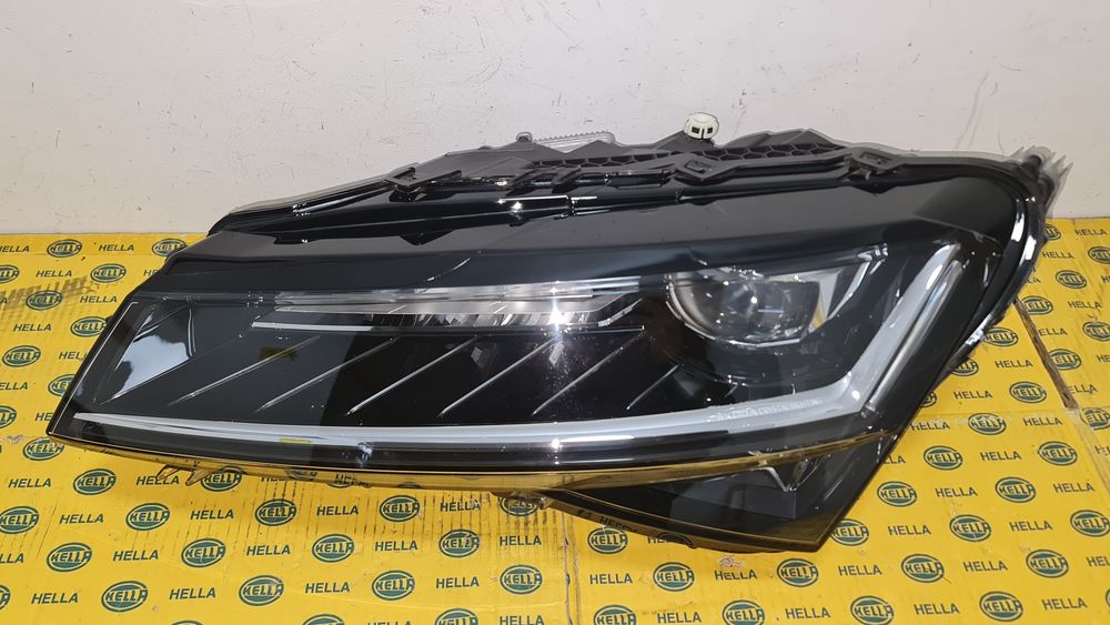 Far full led complet Skoda Superb 3 facelift 3v1941015d