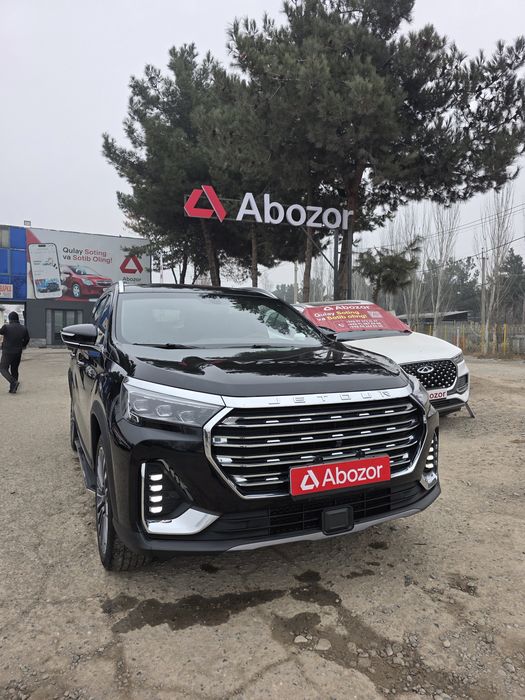 Jetour x90 plus 2023й