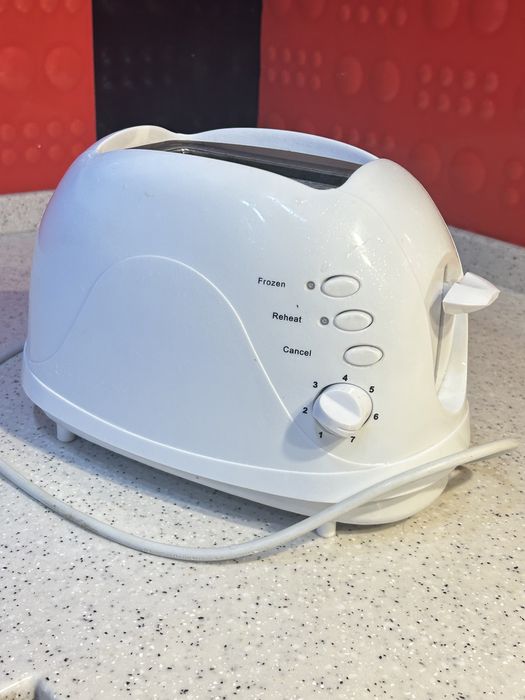 Тостер рабочий