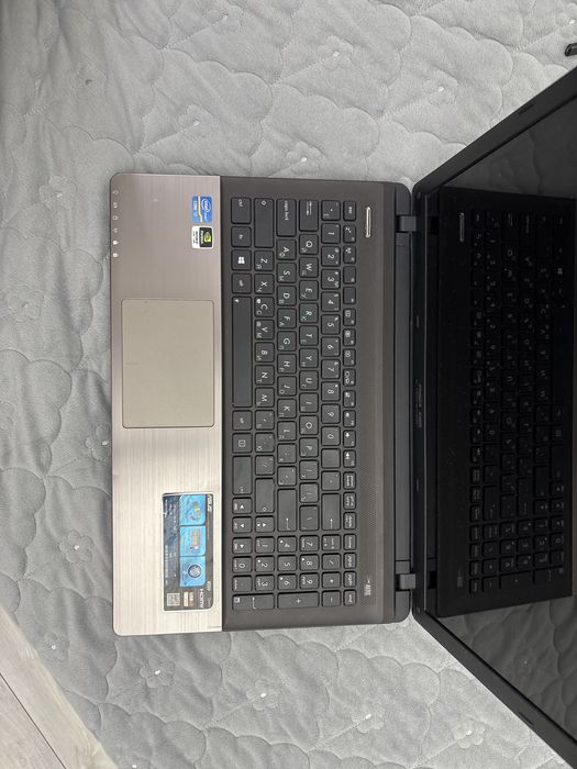 Ноутбук asus черный