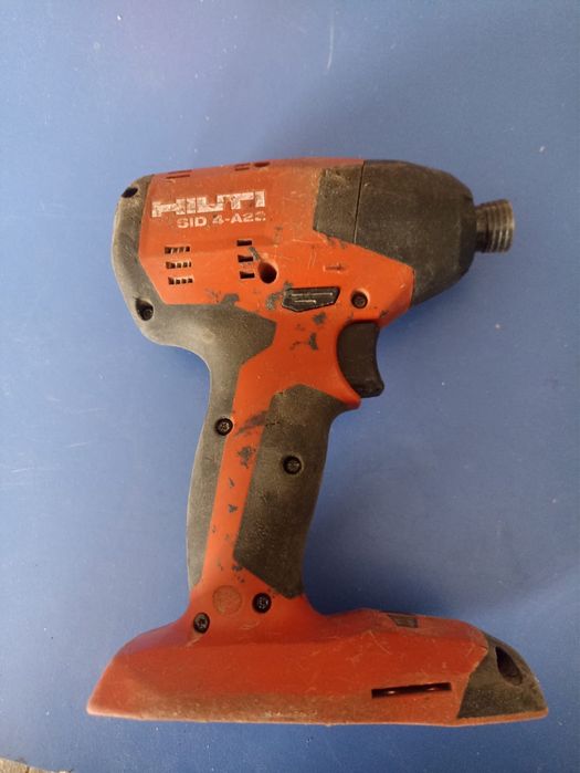 Vând filetantă cu impact Hilti SID 4-A22 (pentru piese)