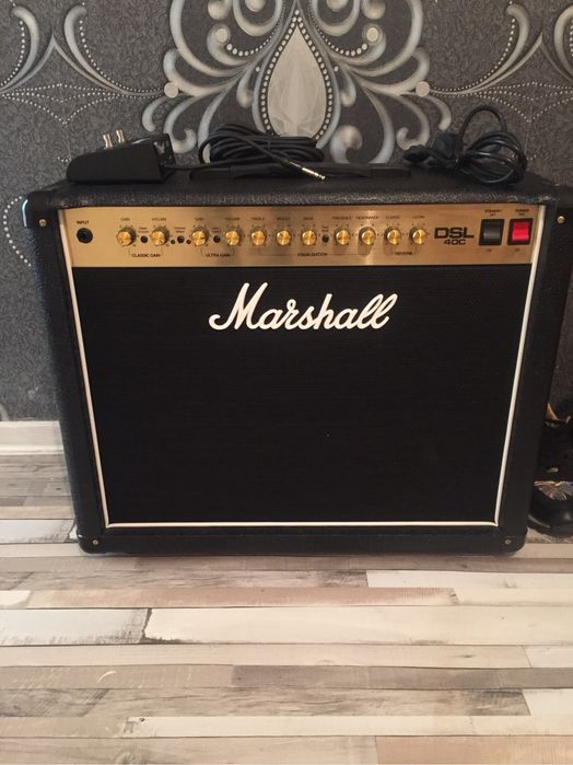 Amplificator Marshall DSL40-C
