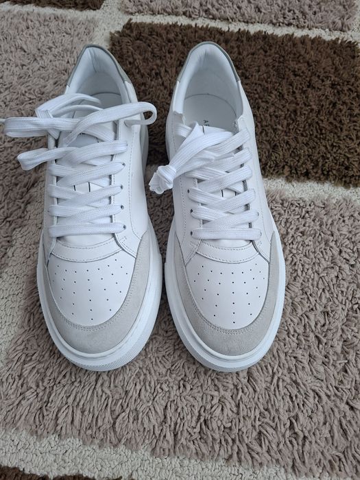 Sneakers /adidasi Arne