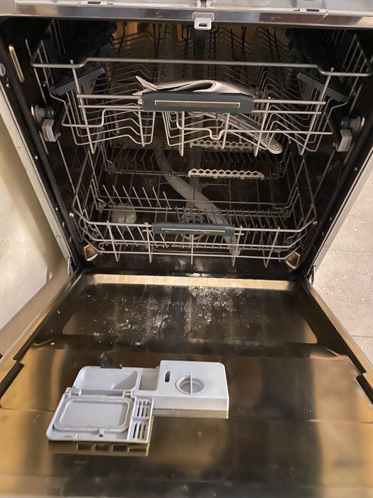 Посудомоечная машина на запчасти