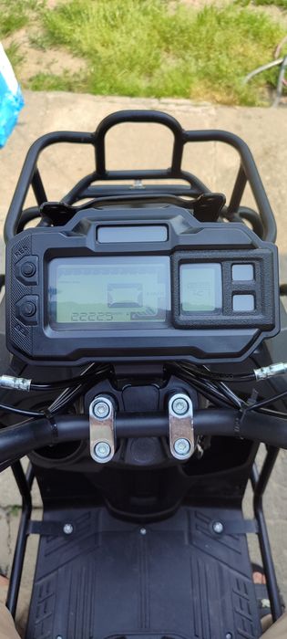 Скутер танк Bonvi 150 kub