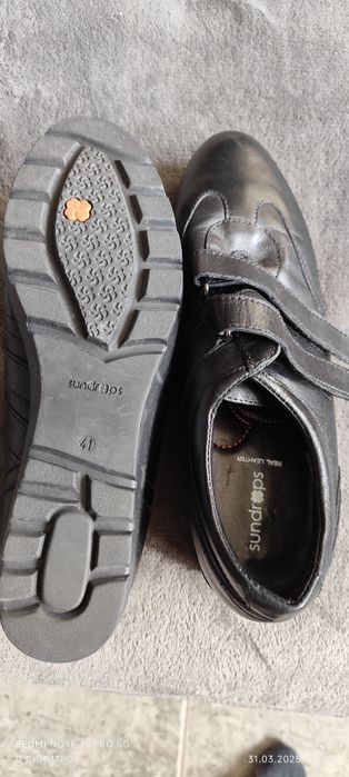 Дамски обувки от естествена кожа чисто нови!!!