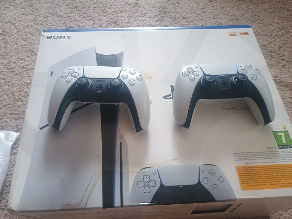 Sony Playstation 5 slim.
