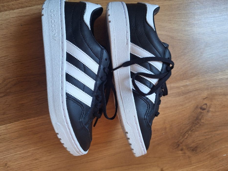 Маратонки Адидас