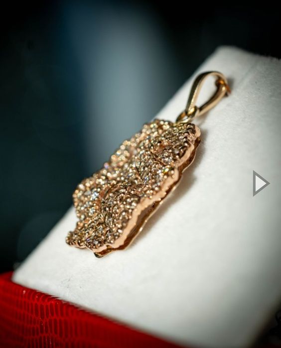 Pandant diamante aur 18k certificat