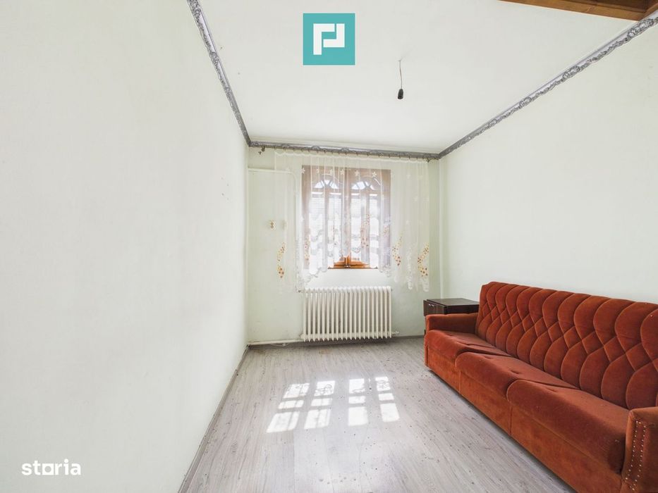 Casă cu 4 camere în Bujac