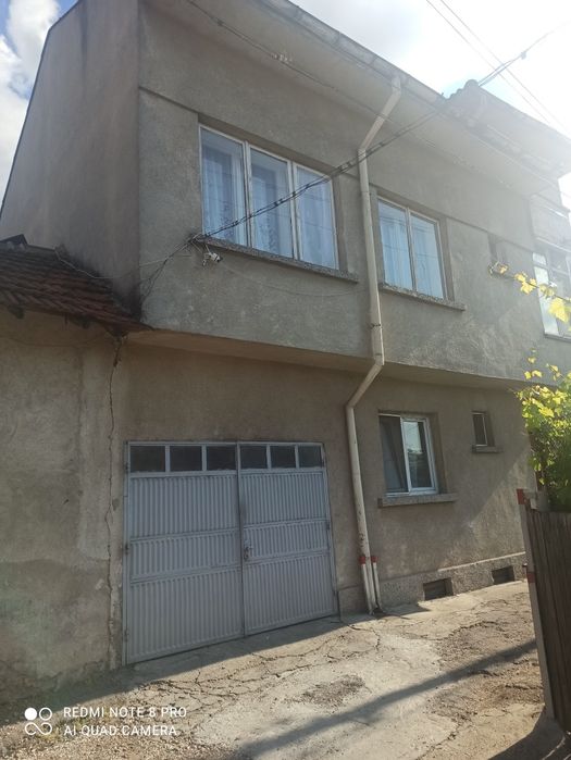 Продавам къща в гр. Силистра