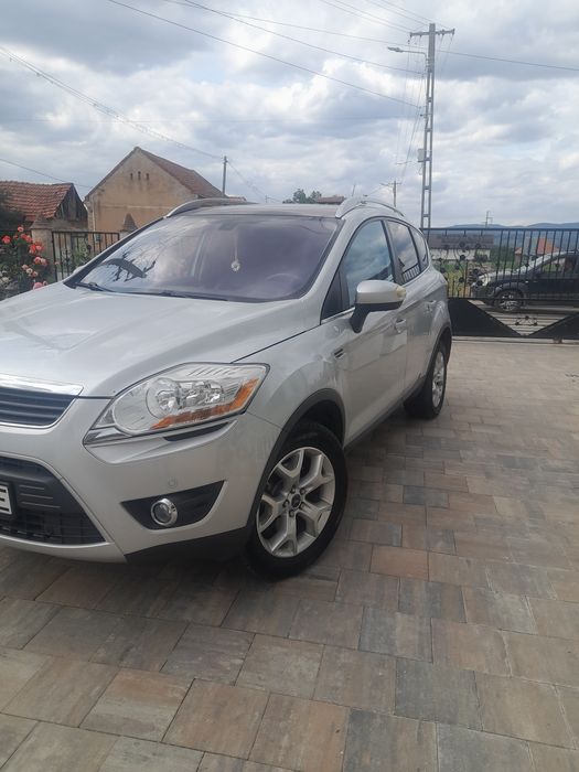 Vând Ford Kuga 2009