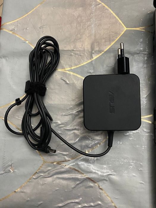 Ноутбук ASUS продам