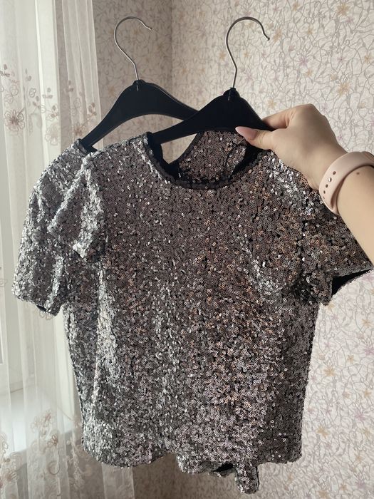 Две кофточки для девочек