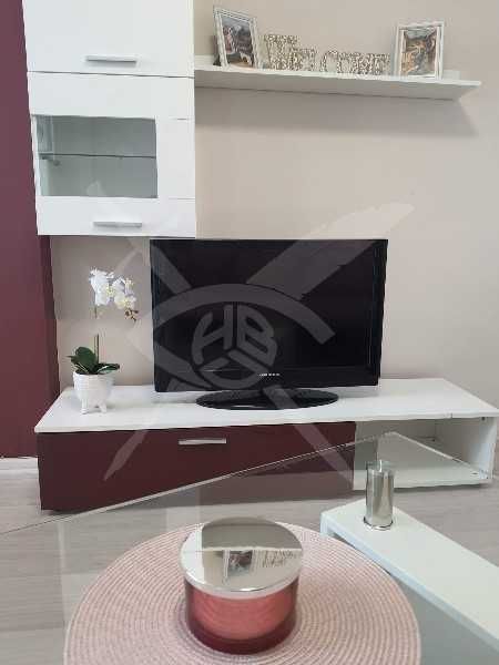 Дава се под наем Двустаен апартамент в Пловдив, Център - 65 кв.м за 598.23 € - Снимка #7